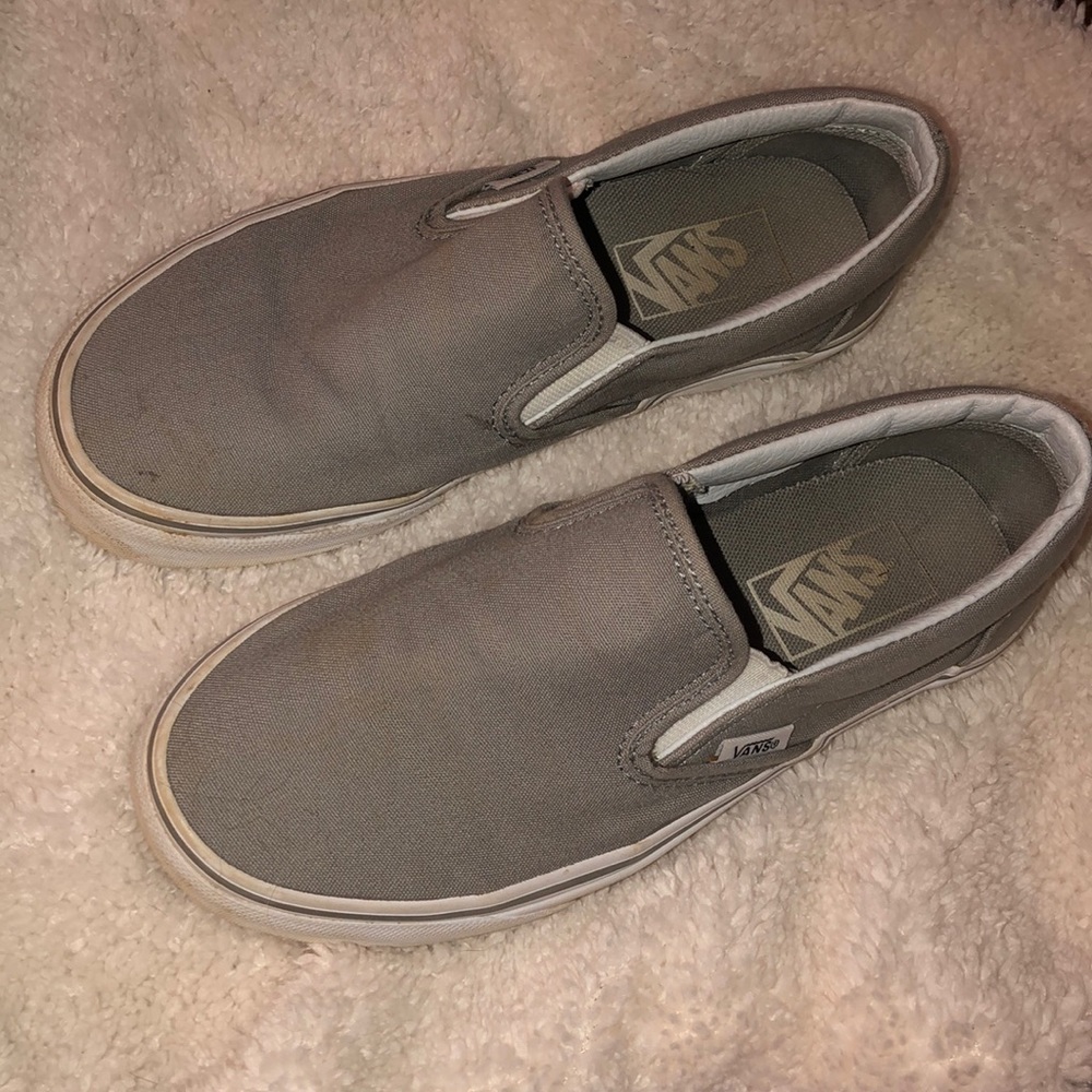 grey slip on vans size 6